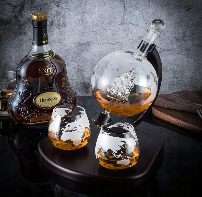 ZESTAW DO WHISKY KARAFKA GLOBUS 850ml STATEK