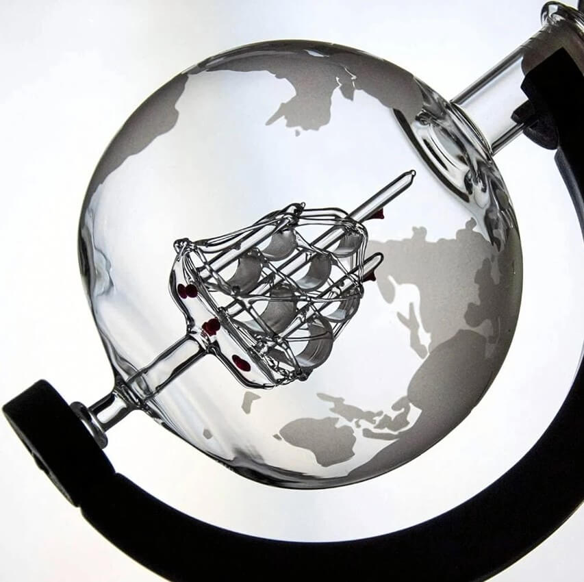 Zestaw Do Whisky Karafka Globus 850ml Statek 2 Szklanki Z Grawerem - obrazek 3